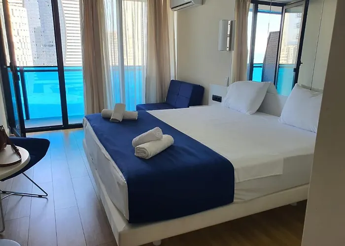 Sunny Resort Orbi City
